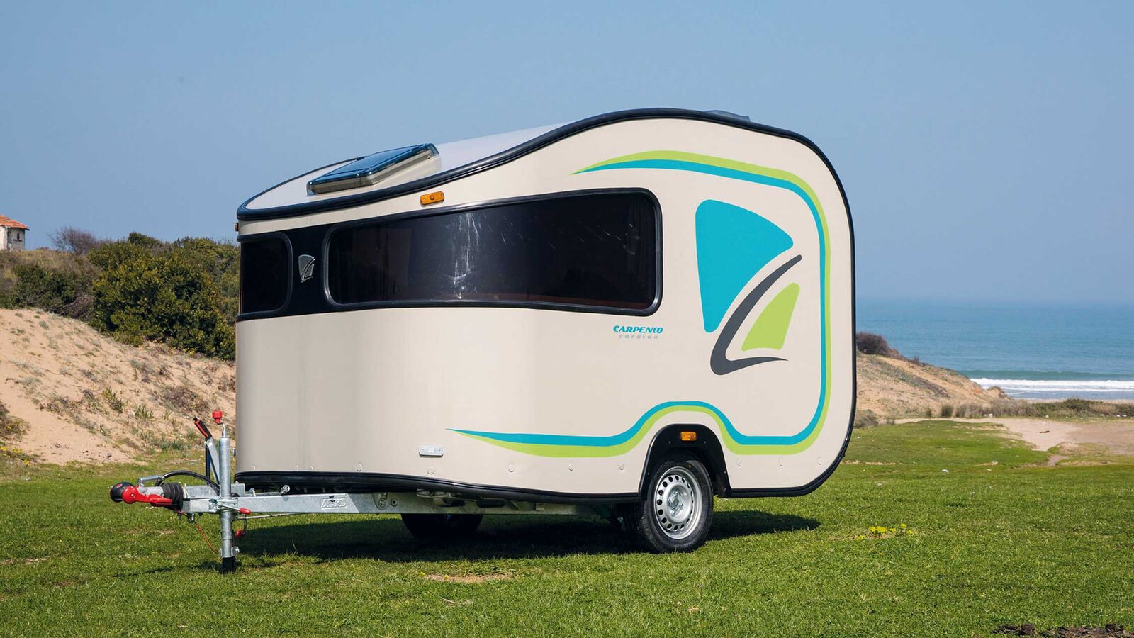 Carpento vient de la petite manufacture du même nom en Turquie.