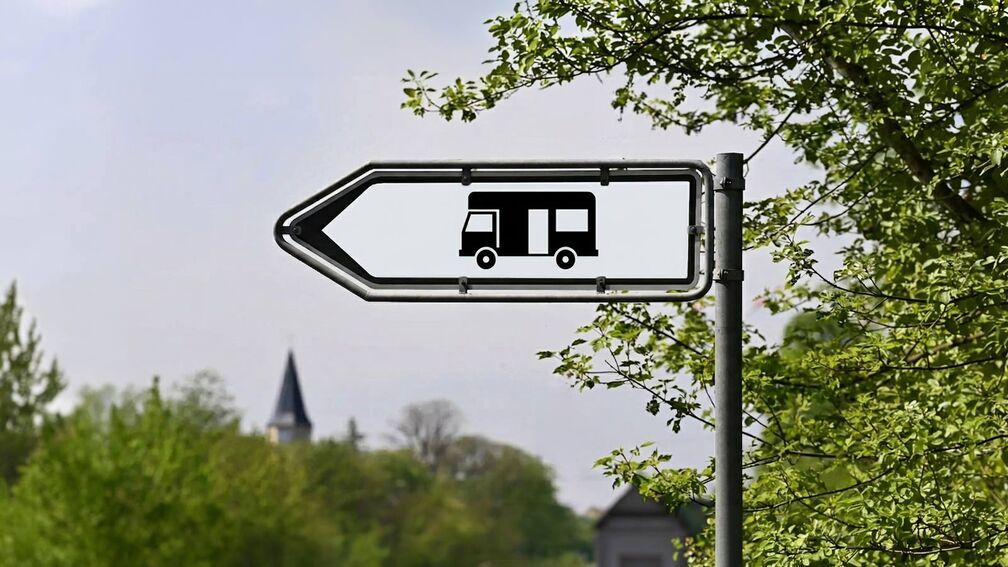 Nouveau panneau camping-cars