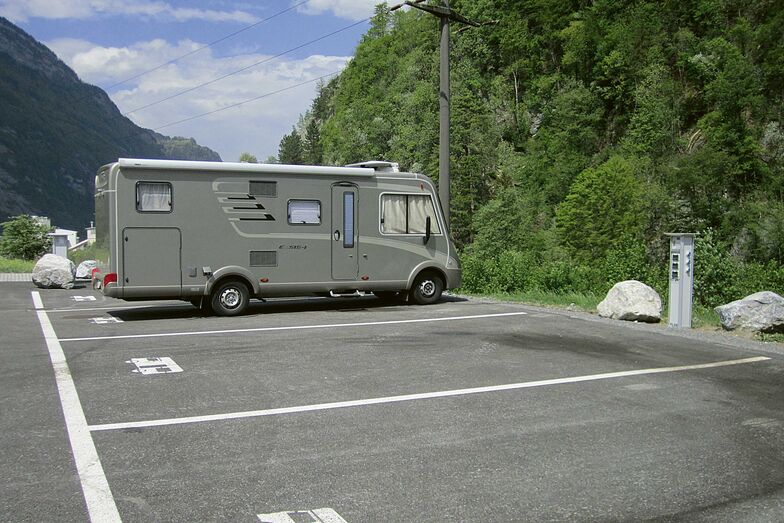 Neben den Campingplätzen am Walensee und Klöntalersee hat der Kanton Glarus in den letzten Jahren eine Reihe von Stellplätzen geschaffen.