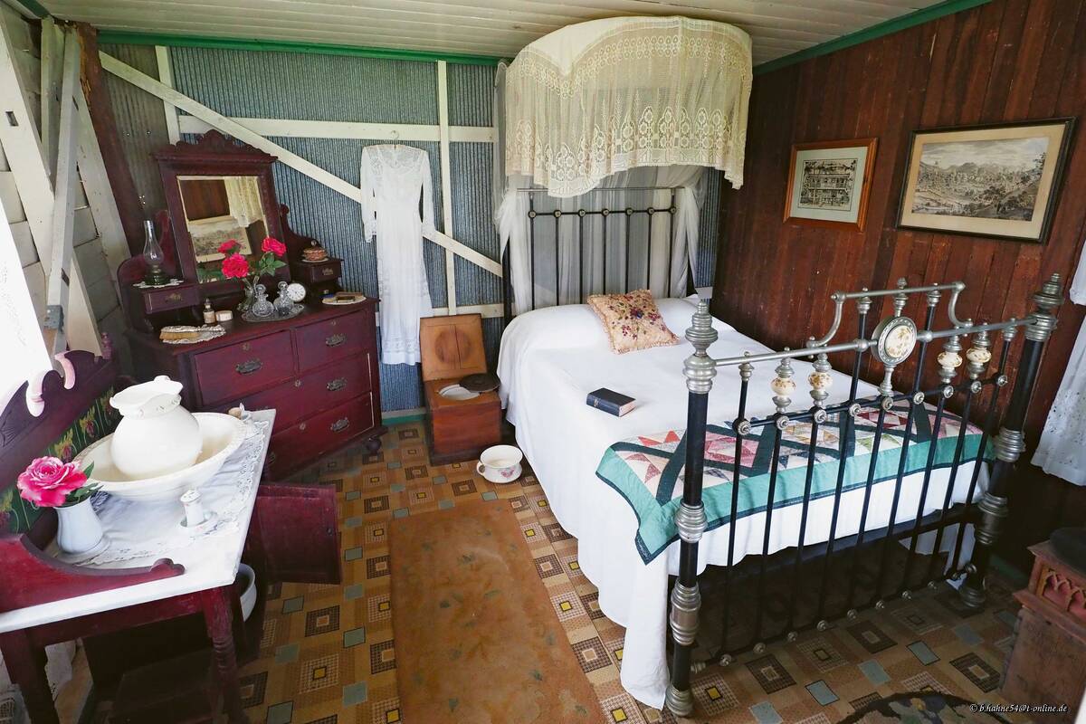 Historic Village Herberton ist ein Museum, das sich über ein ganzes Stadtgebiet erstreckt und die Geschichte des ländlichen Queensland von der viktorianischen Ära bis in die 1970er-Jahre zeigt.