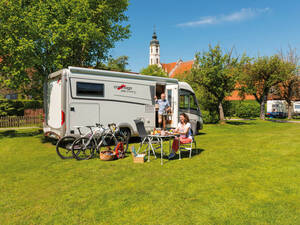 Mit dem einzigartigen Angebot an Camping- und Stellplätzen ist Oberschwaben-Allgäu ein kleines Paradies für Wohnmobil-Fans.