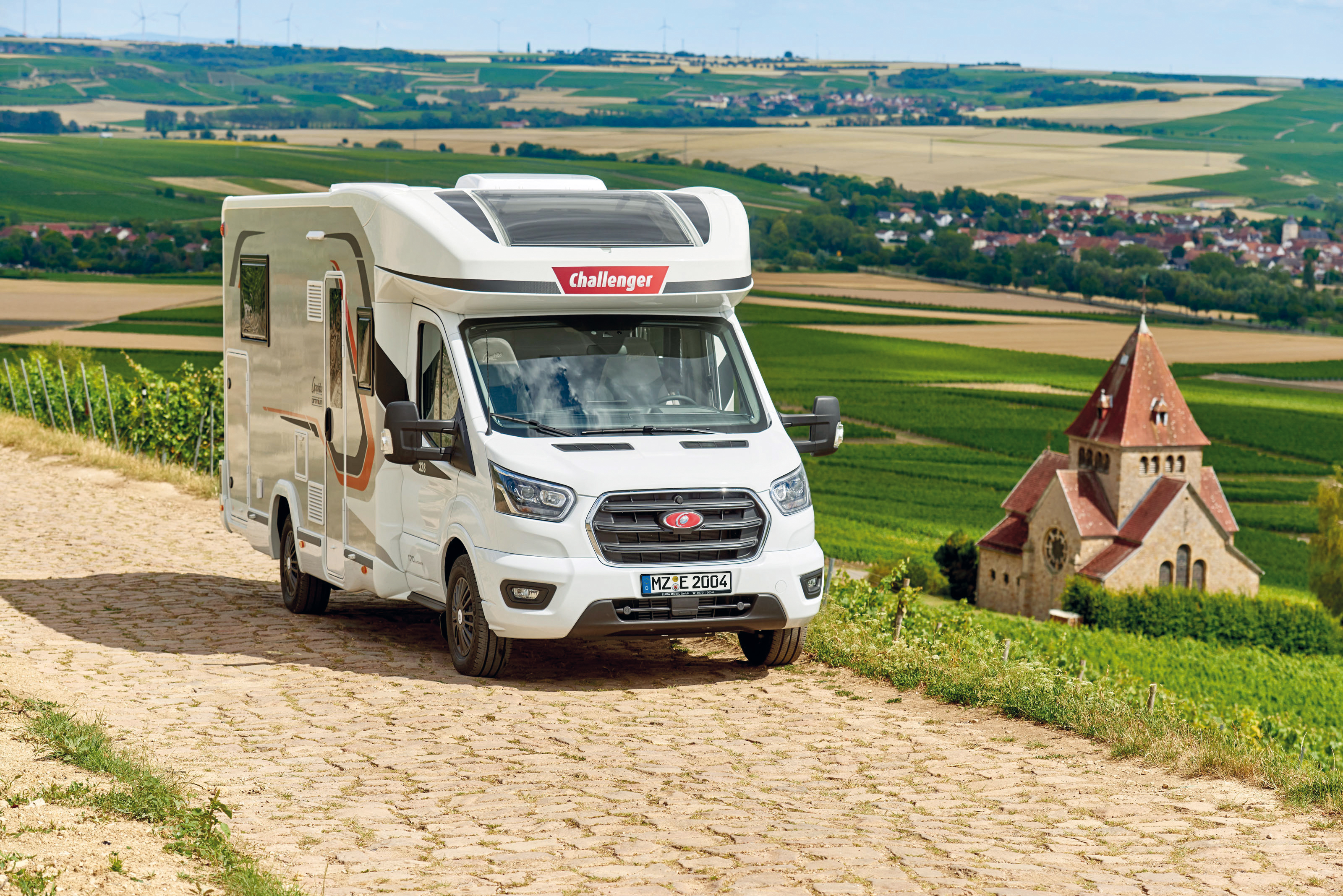 Challenger 2021 neu strukturiert Wohnmobil und Caravan