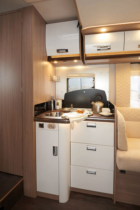 Küchenblock im Kosmo 512.